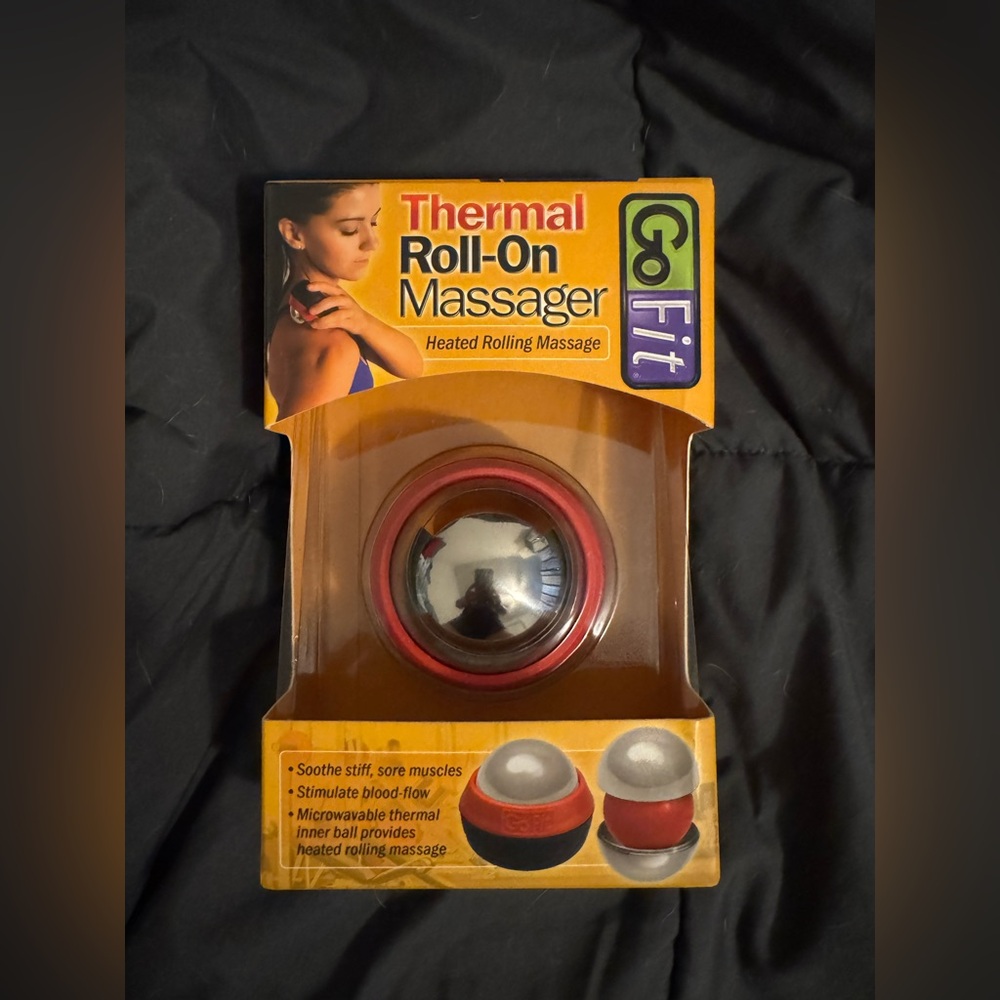 GoFit Thermal Roll-On Massager - Red and Silver